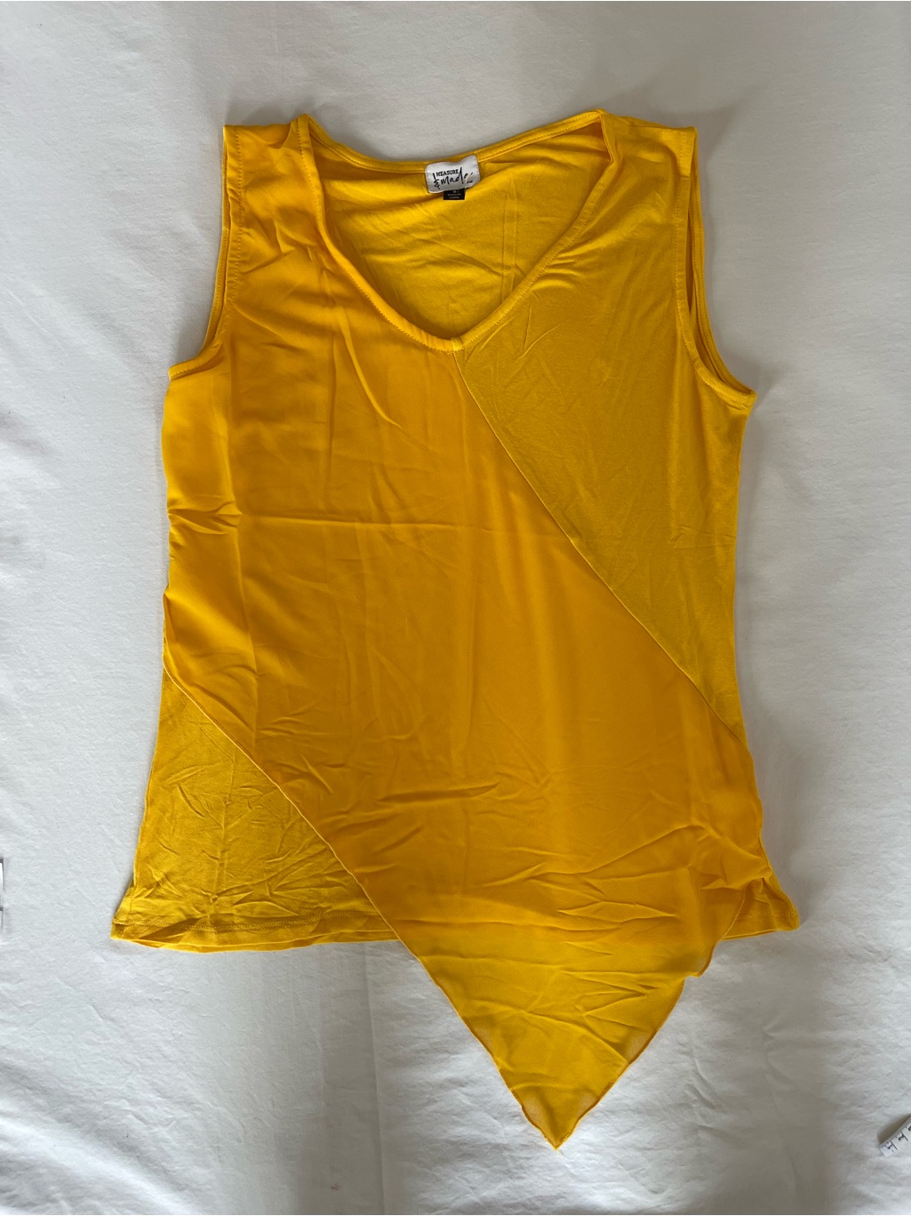 Sleeveless Asymmetric V-Neck Tank Top In Yellow